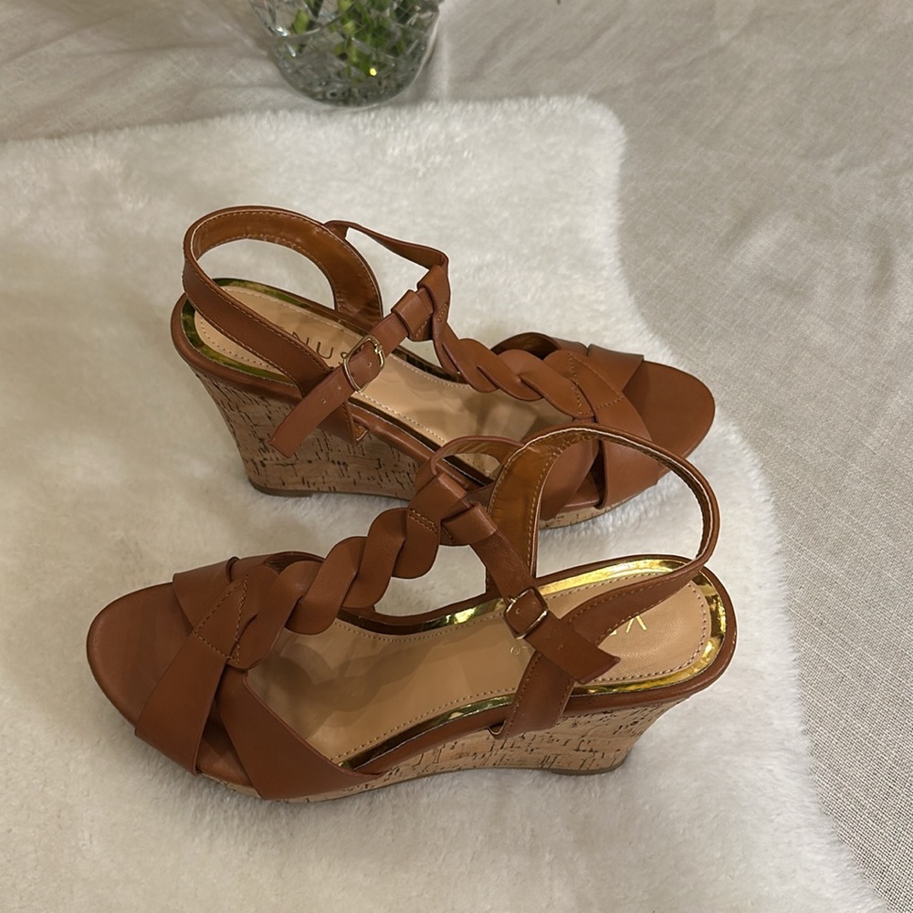 Venus platform sandals
